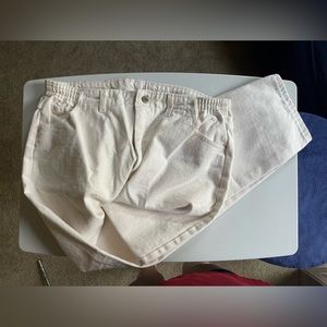 LL Bean double comfort waist white jeans